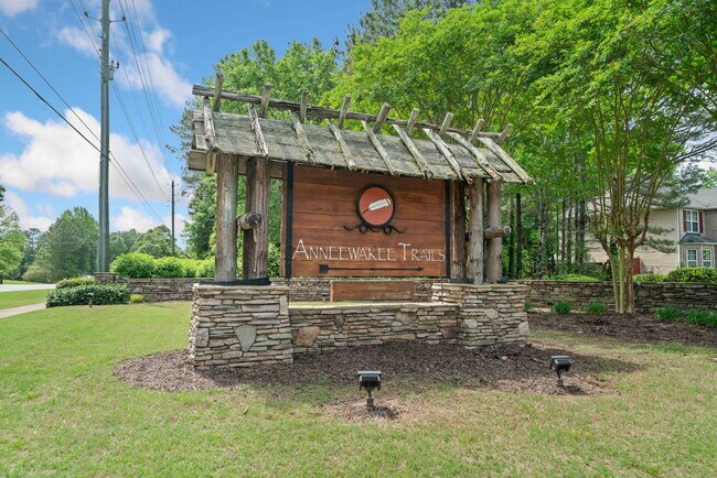 Building Photo - 4405 Feather Way