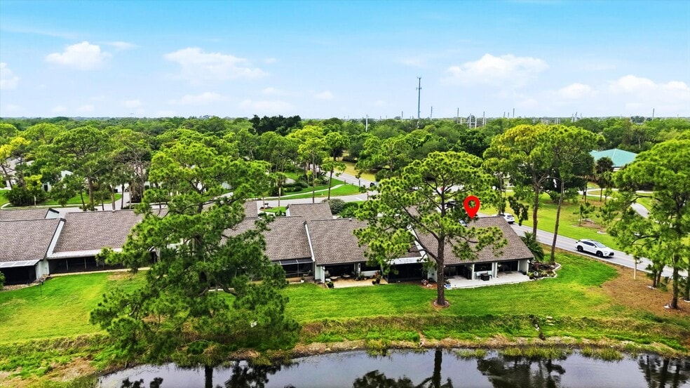 Building Photo - 4401 Glebe Farm Rd