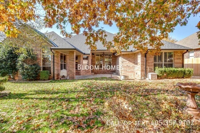 Building Photo - 2316 Redrock Dr