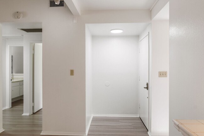 Building Photo - Gated Anaheim 3 Bedroom Home | Attached 2-Car Garage | Central A/C