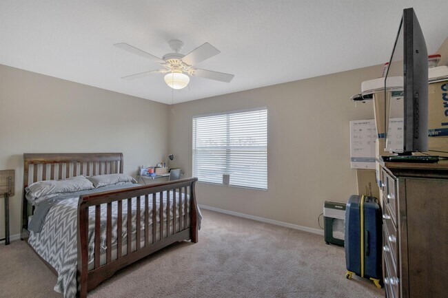 Building Photo - 5145 Marbella Isle Dr