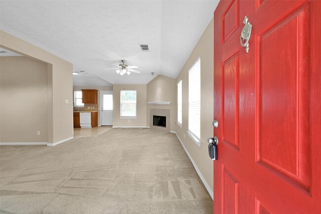 Building Photo - 5046 Willow Point Dr