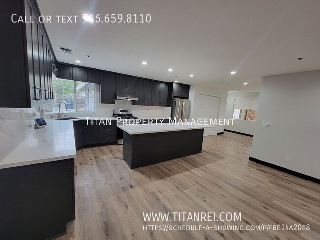 Building Photo - 6245 Dias Ave