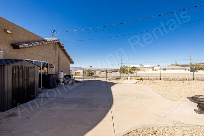 Building Photo - FURNISHED WITH INDOOR POOL