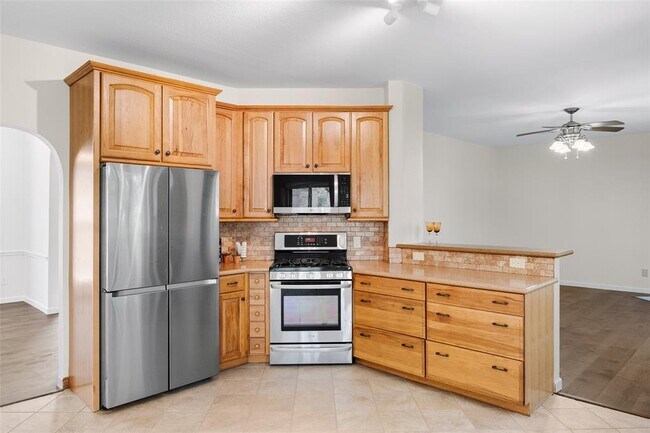 Building Photo - 4176 Canyon Glen Cir