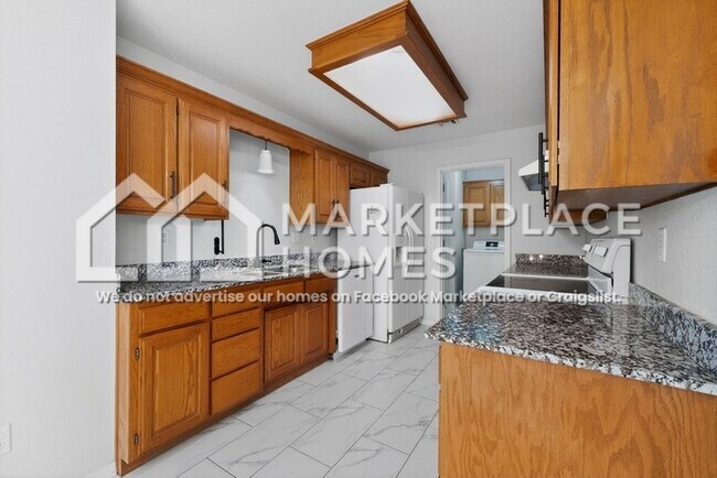 Building Photo - 4309 W Patrick St