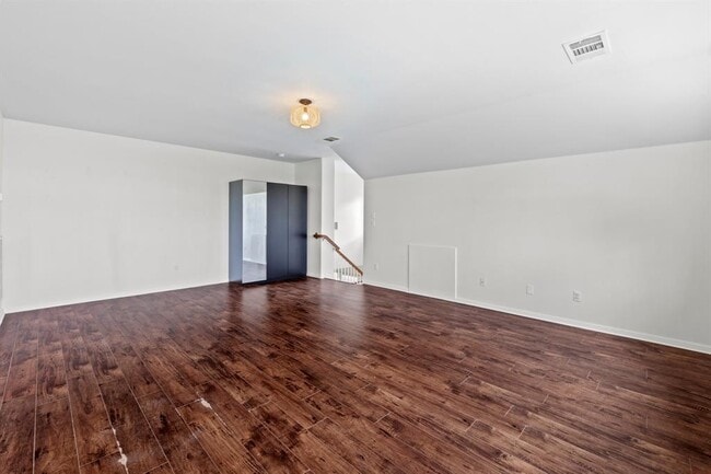 Building Photo - 7113 Cromarty Ln