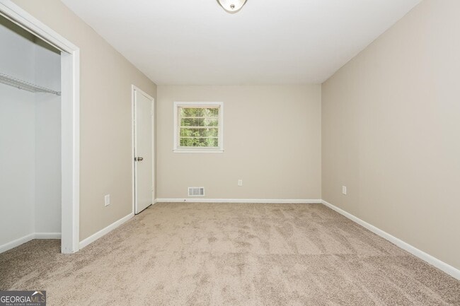 Building Photo - 6418 Monica Dr