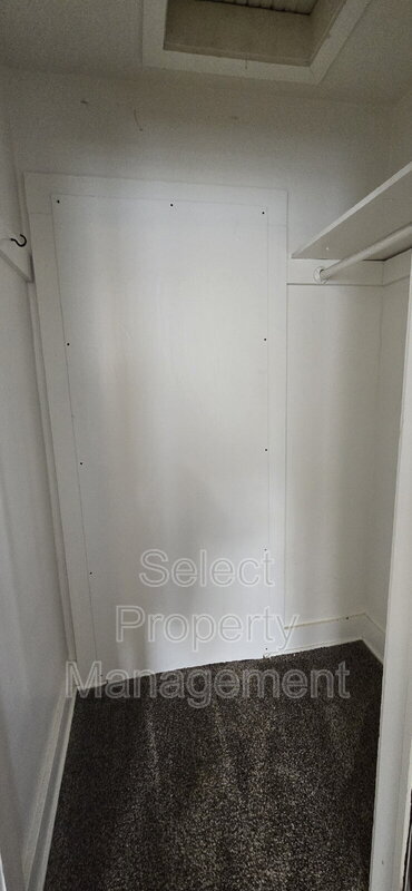 Building Photo - 738 3rd St