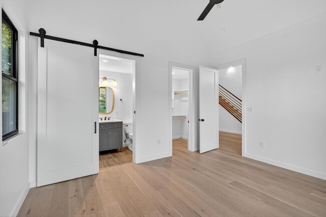 Building Photo - 308 Mountain View
