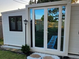 Building Photo - 205 E Nakoma