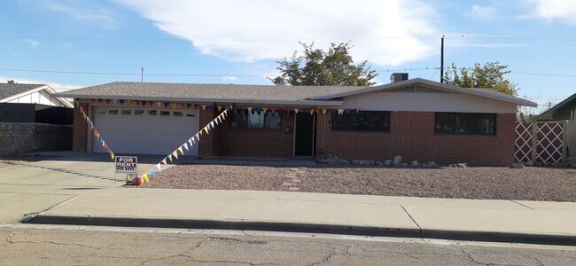 Primary Photo - 3216 Donegal Rd