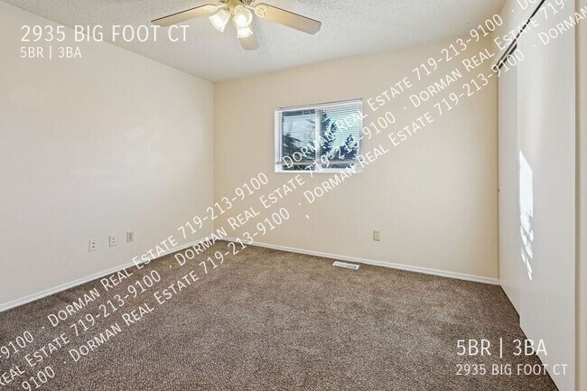 Building Photo - 2935 Big Foot Ct