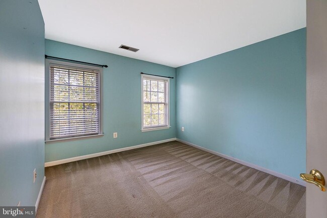 Building Photo - 117 Herndon Mill Cir