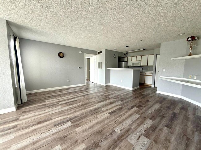 Building Photo - 2210 Grand Cayman Ct