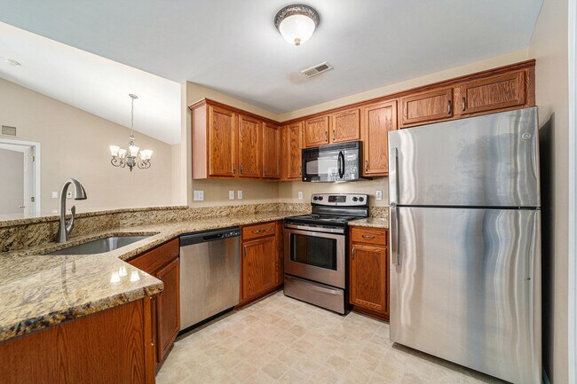 Building Photo - 22209 Chesapeake Cir
