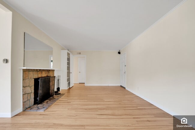 Building Photo - 48 Butterfield Rd