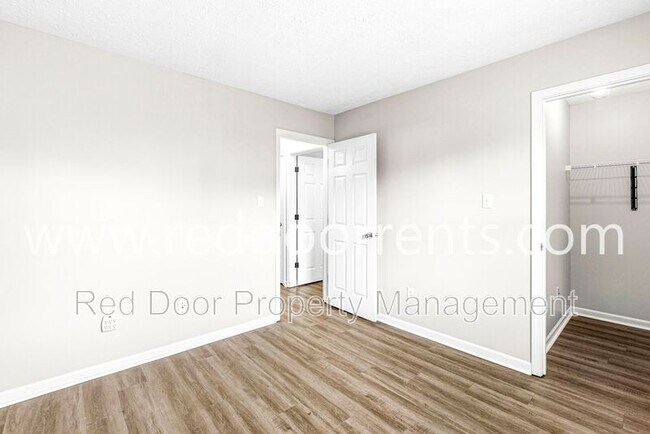 Building Photo - 7610 Chris Anne Dr