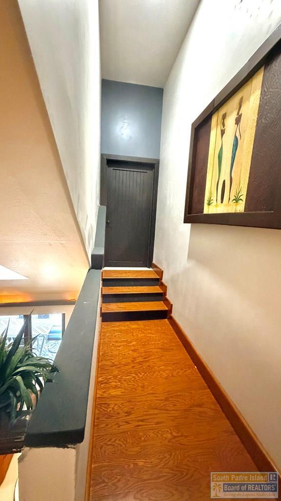 Building Photo - 106 W Morningside Dr