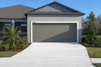 Building Photo - Beautifully Designed Villa in Angeline – Modern, Easy Florida Living