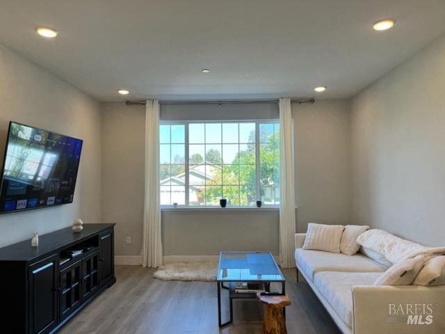 Building Photo - 312 Pear Tree Ter