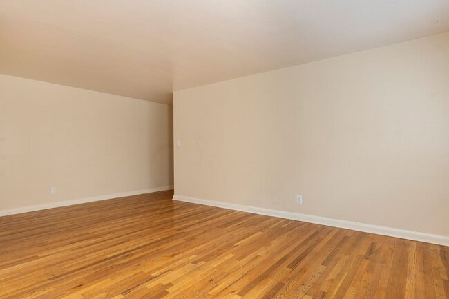 Interior Photo - Hamrick & Halmark