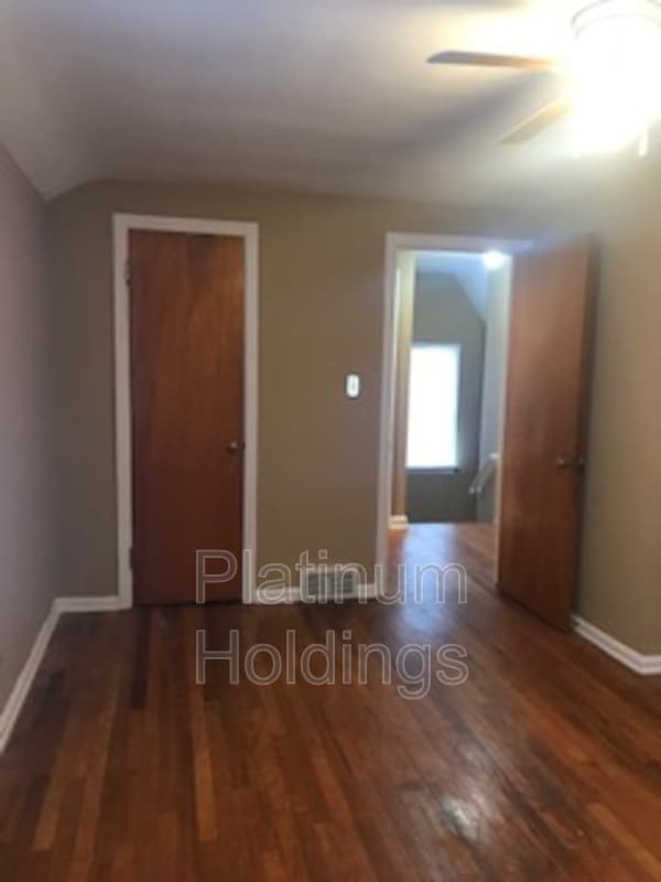 Building Photo - 13790 Cedar Rd