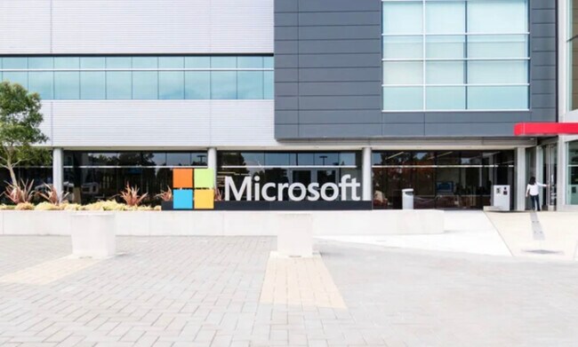 Building Photo - 280 Easy St