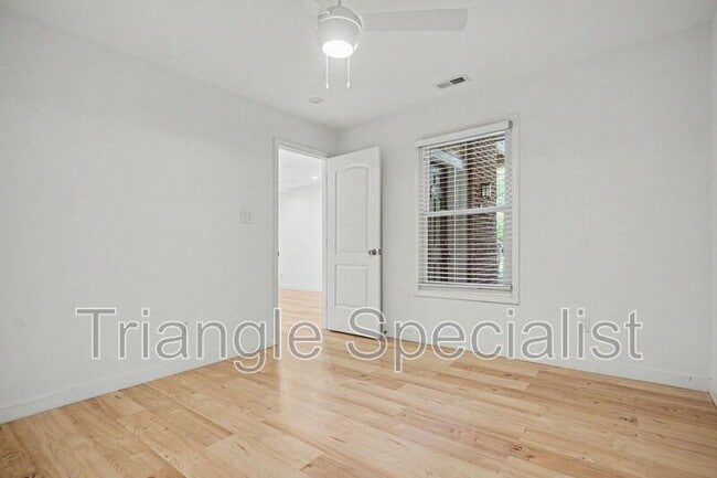 Building Photo - 3555 Mill Run