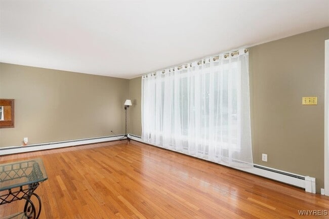 Building Photo - 39 Halwill Dr