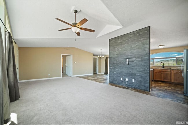 Building Photo - 5185 Buffalo Dr