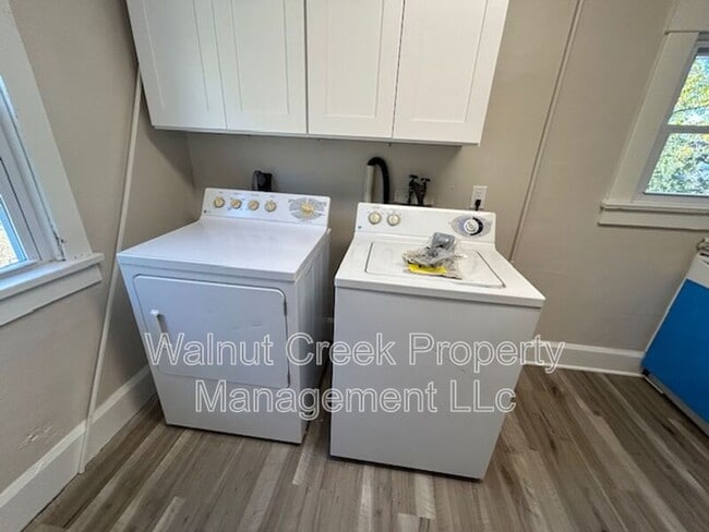 Building Photo - 362 Furnace St