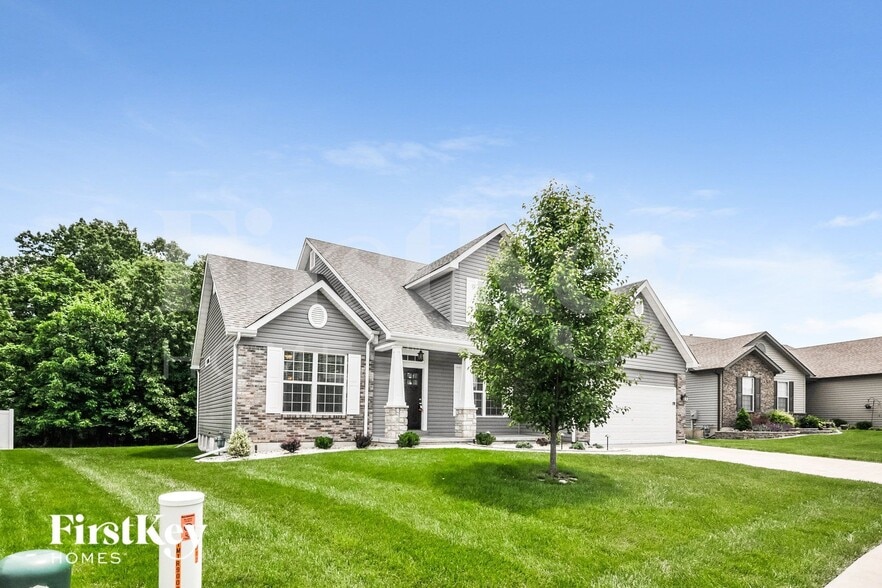 Building Photo - 246 Lonepine Dr