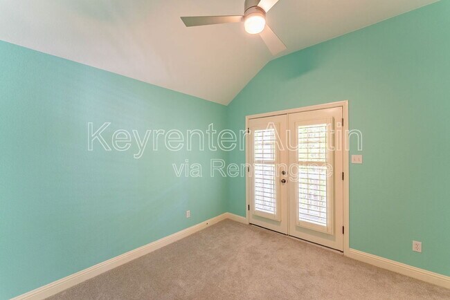 Building Photo - 1808 Village Oak Ct