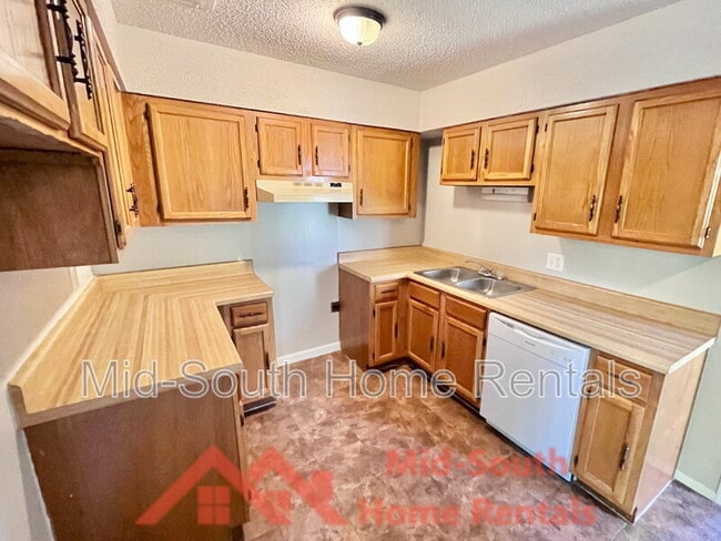 Building Photo - 4258 Briarberry Ln