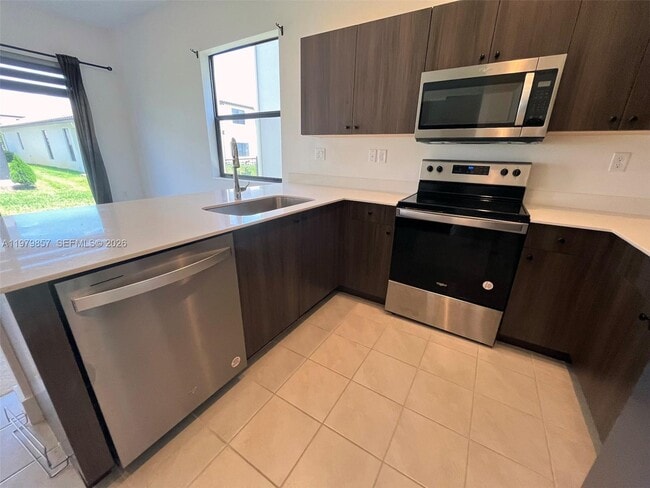 Building Photo - 5525 Agostino Way