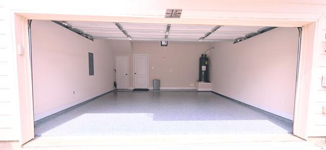 Building Photo - 2500 Rockbrook Dr