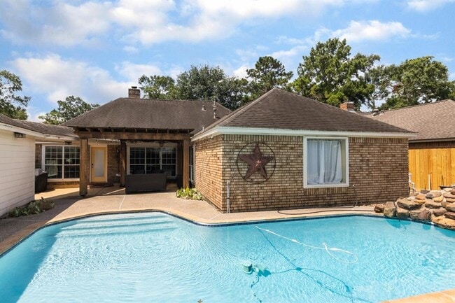 Building Photo - 3026 Rushing Brook Dr