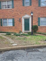 Building Photo - 315 McBrien Rd