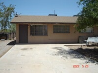 Building Photo - 414-416 Reizen Dr