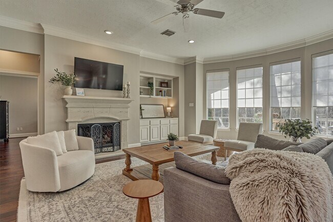 Building Photo - 87 W Honey Grove Pl