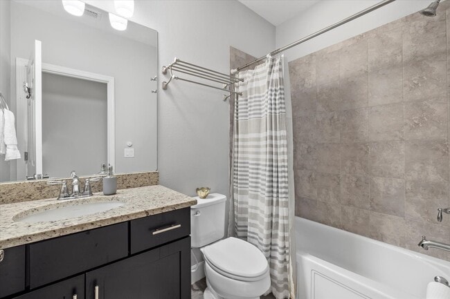Building Photo - 5954 Anise Dr