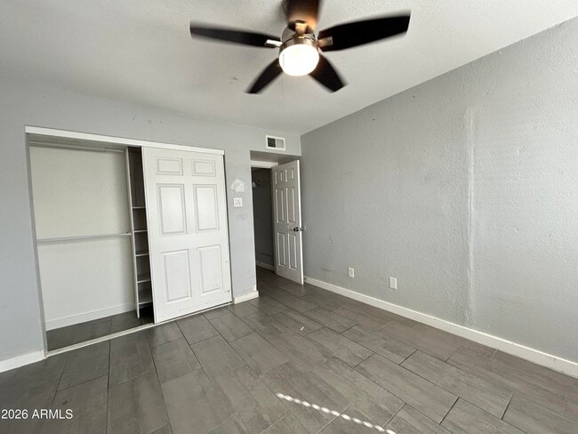 Building Photo - 9618 N 5th St