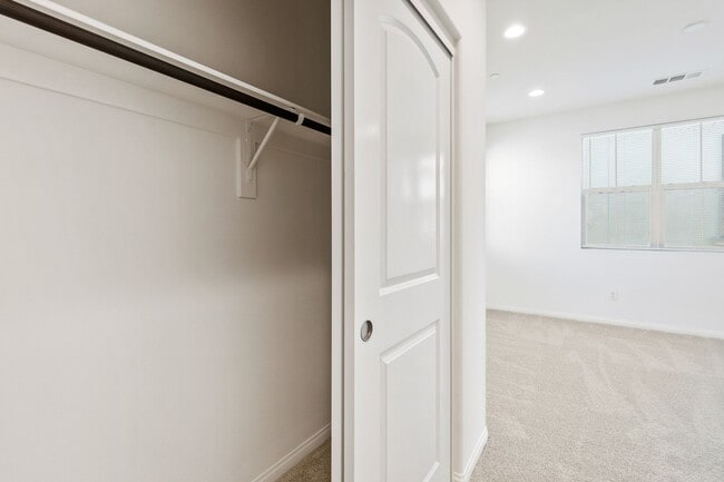 Building Photo - Beautiful newly built 4 bedroom, 3 bath home in the quiet, gated community of Westgate!