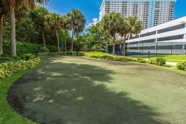 Building Photo - 1201 S Ocean Dr
