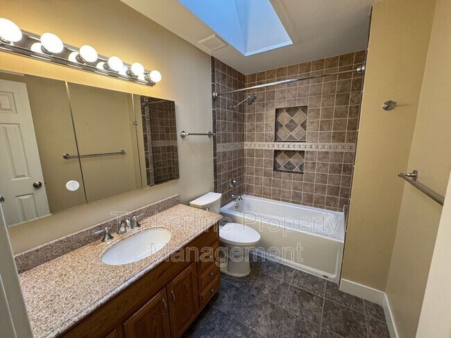 Building Photo - 6446 Pulpit Rock Dr
