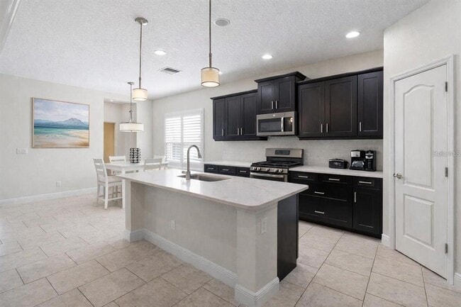 Building Photo - 12335 Whisper Lake Dr
