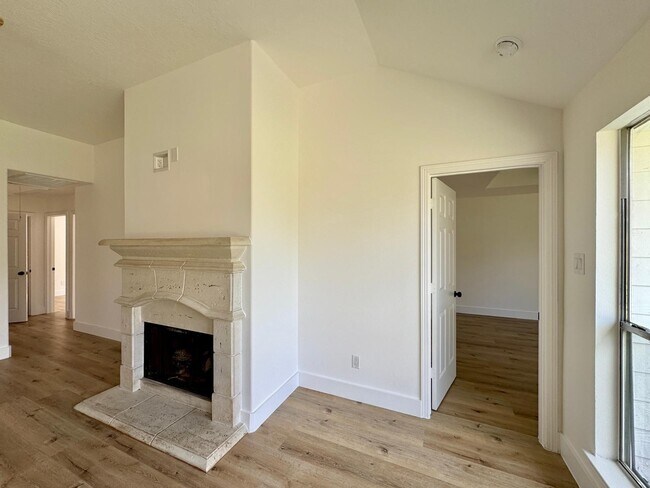 Building Photo - 6427 Liberty Valley Dr