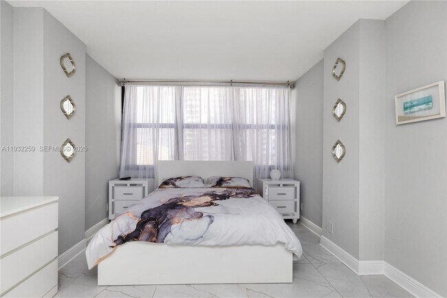 Building Photo - 2401 S Ocean Dr