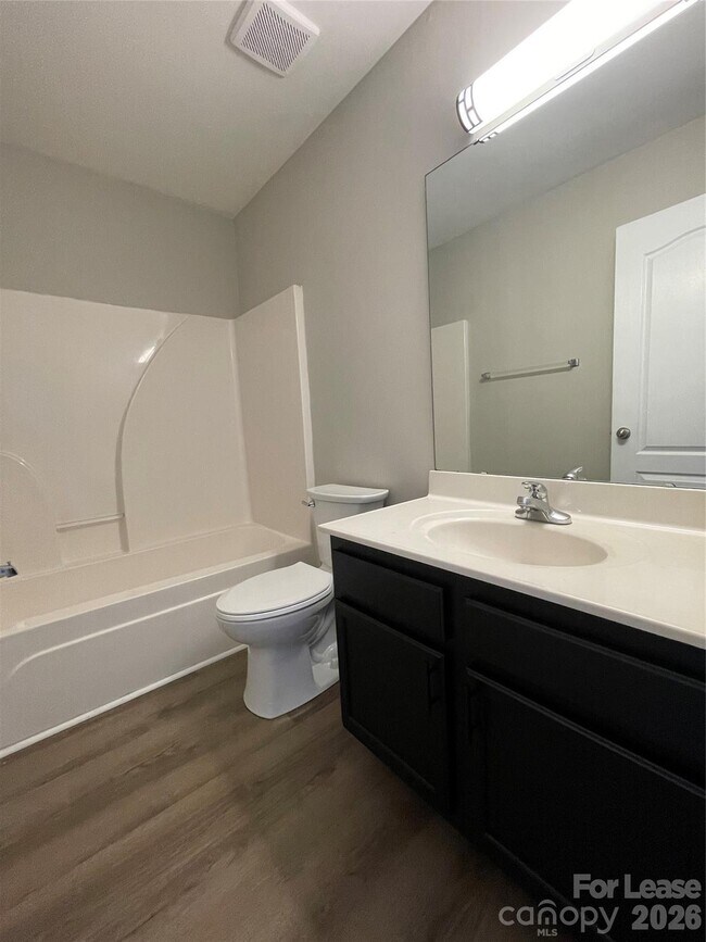 Building Photo - 3129 Nevin Pl Dr